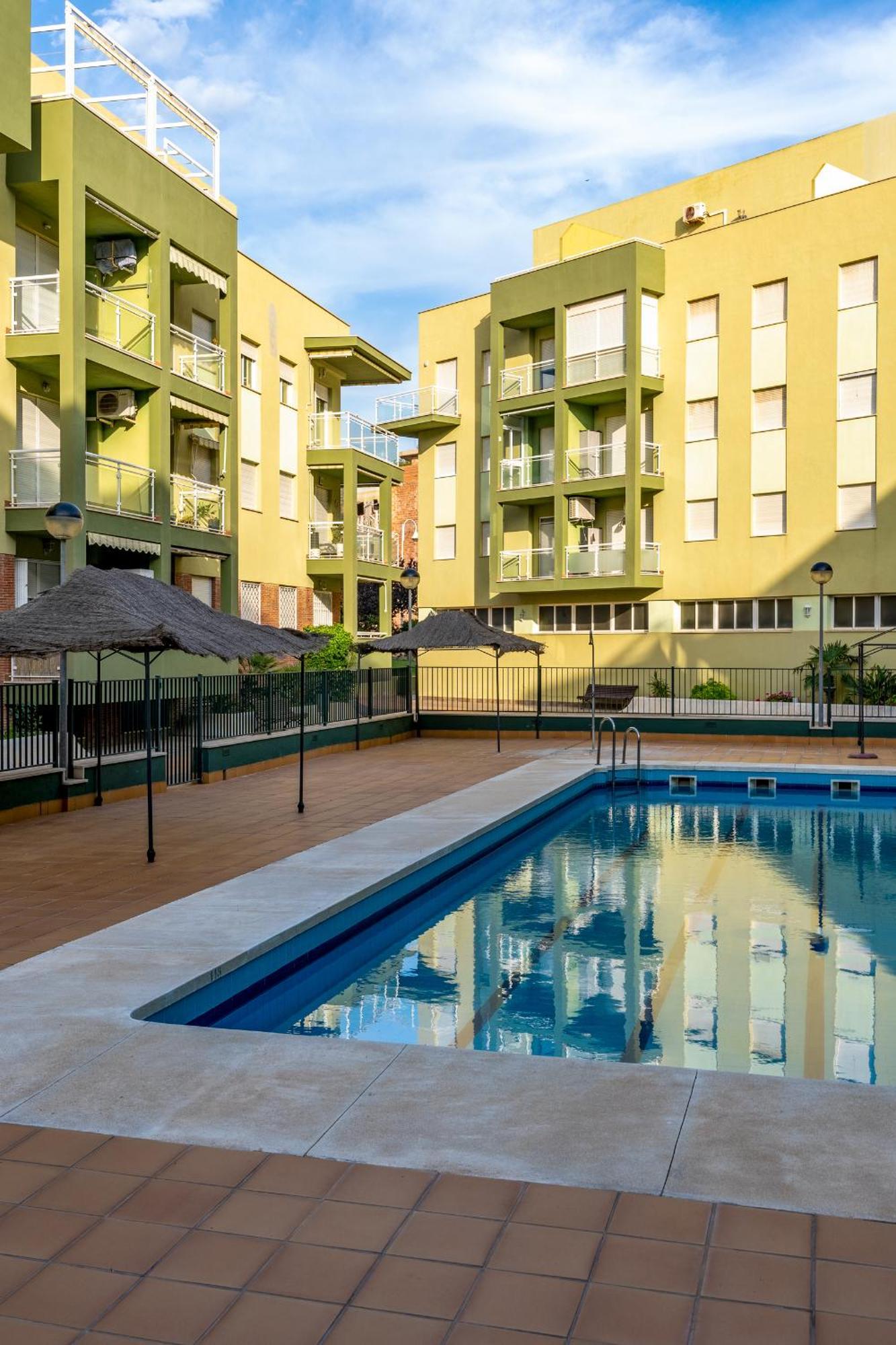 Bonito Apartamento En La Playa Con Piscina Torrenueva (Andalusia) Exterior foto